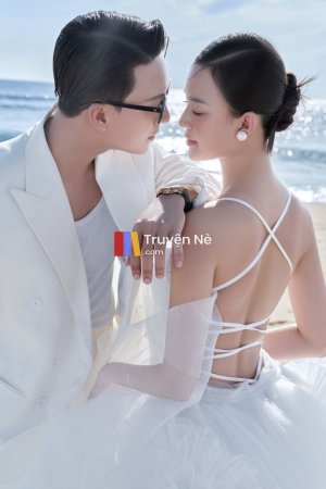 Khi Bạch Nguyệt Quang Quay Về