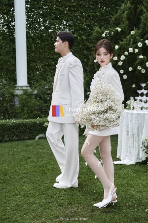 Chim Hoàng Yến Và Thư Ký Của Thái Tử