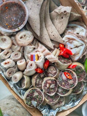 Món Đồ Luộc Bí Ẩn