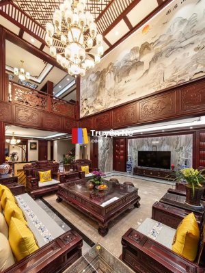 Căn Nhà Và Cuộc Chiến Gia Đình
